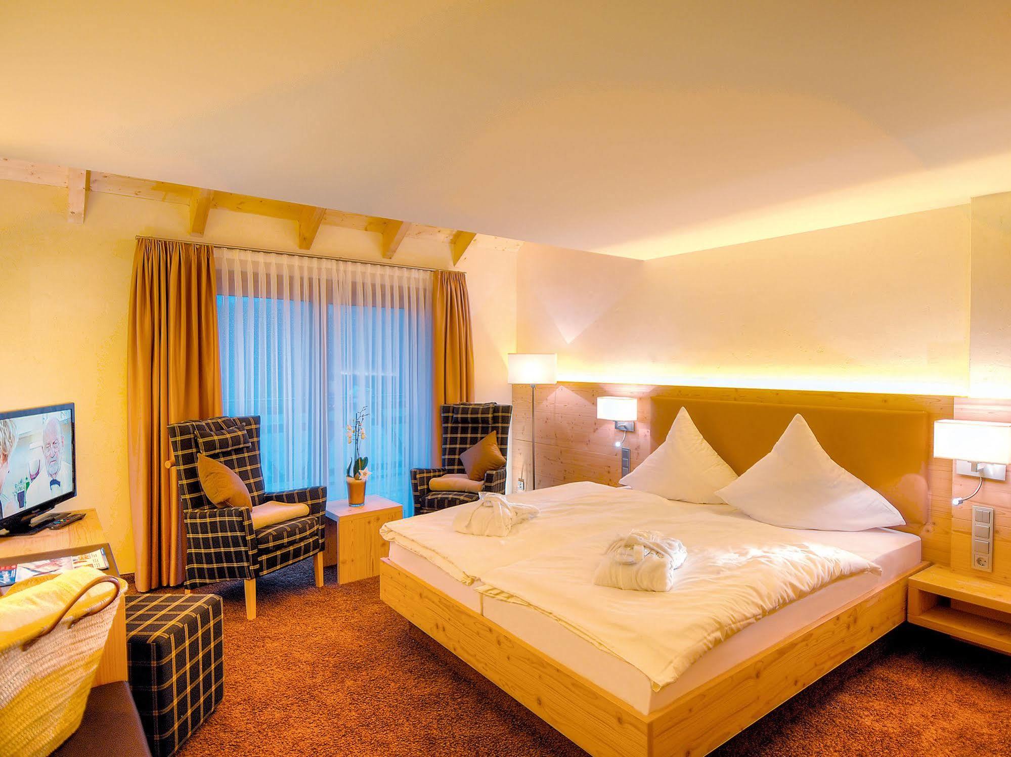 Hotel Grüner Wald Freudenstadt Dış mekan fotoğraf
